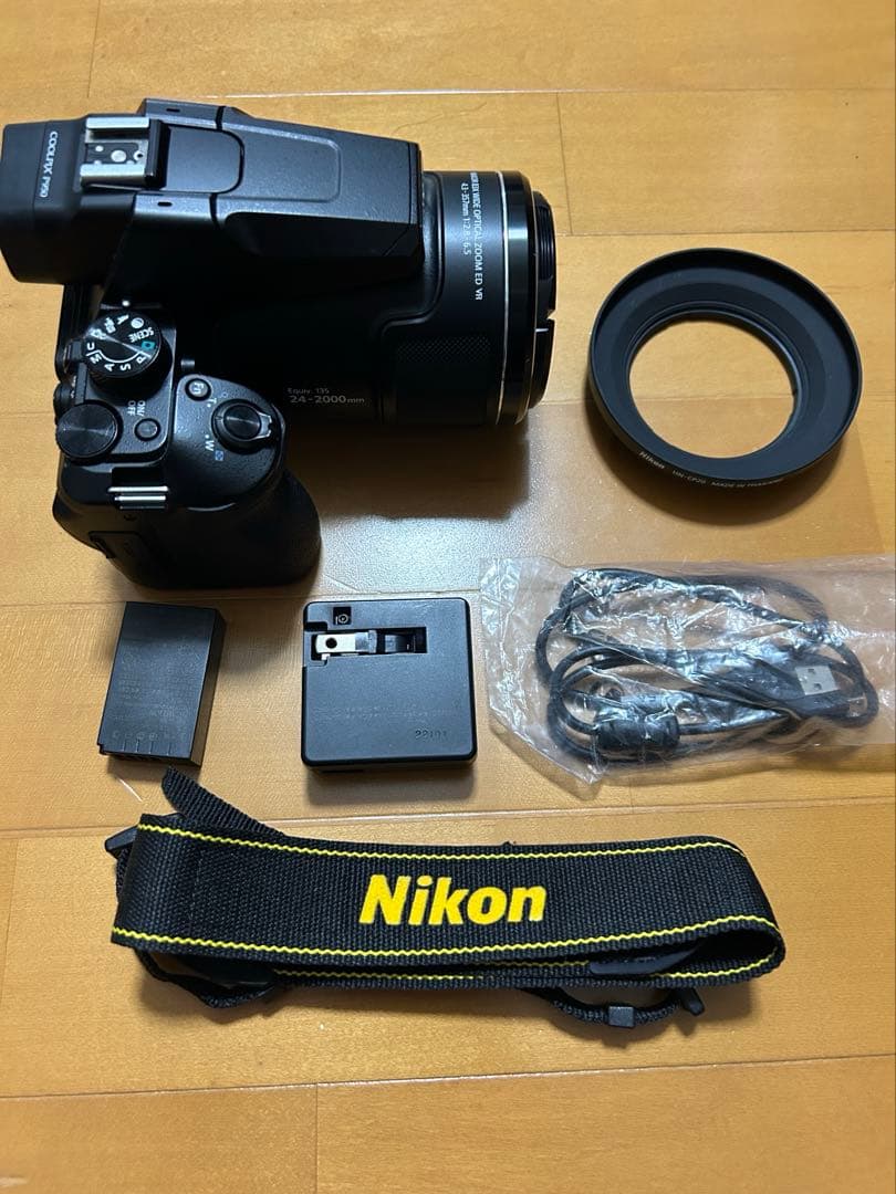 Nikon COOLPIX P950 バッテリー5個付き！