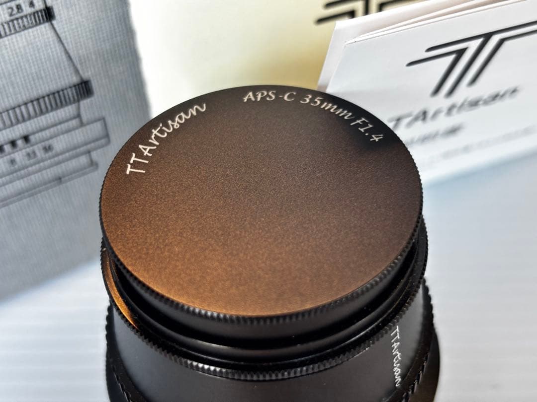 TTArtisan 35mm f/1.4 Xマウント MF