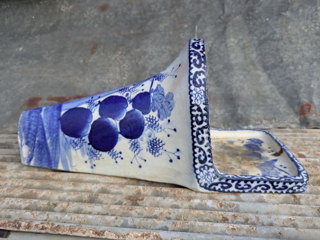 古便器　小便器　セット　青と白の花柄　古道具　アンティーク　伊万里焼