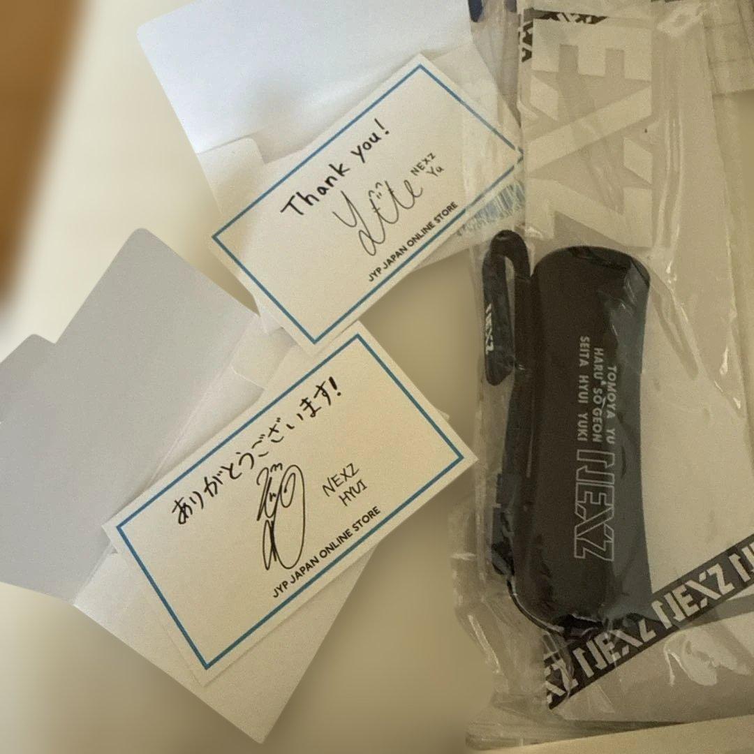 ネクスジNEXZデビューショーケース一式セット　入場特典トレカ初期ペンラ銀テ2本