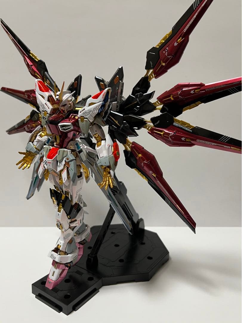 ガンプラ MGEX 1/100 ストライクフリーダムガンダム 塗装完成品