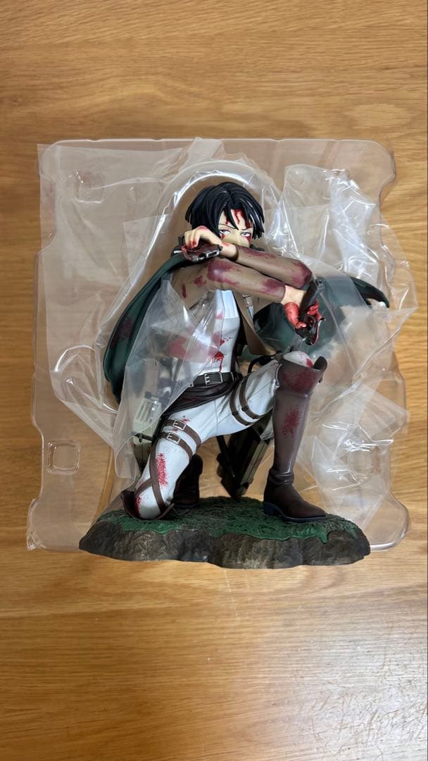 【箱付き美品】コトブキヤ ARTFX 進撃の巨人 リヴァイ フィギュア