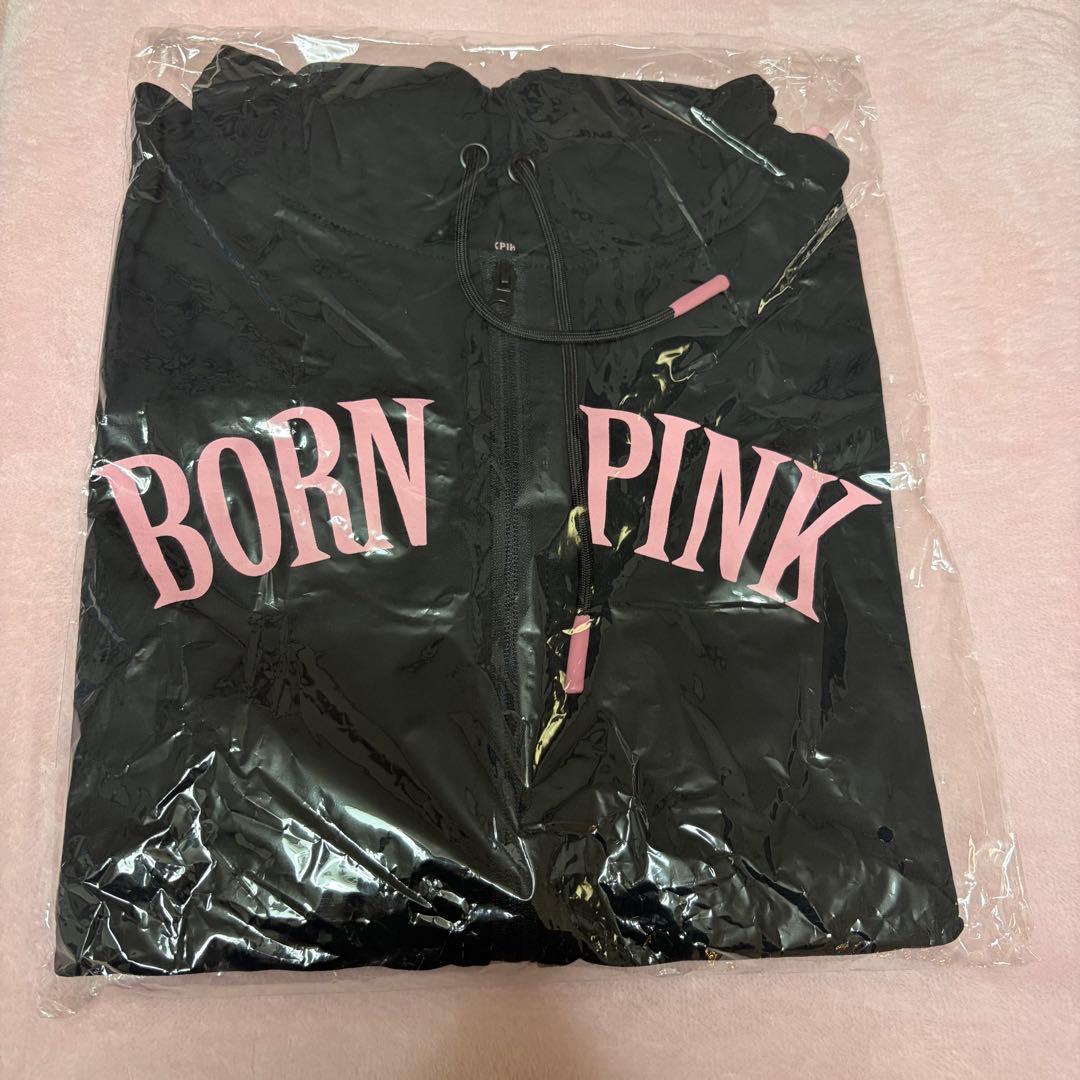 【はやもんがち】BORN PINK クロップドジップアップフーディー M