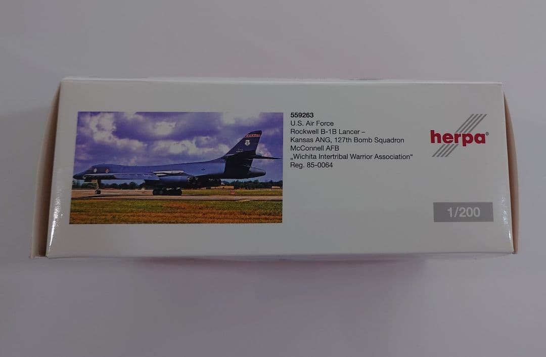 B-1B爆撃機ランサー1/200【Herpa】