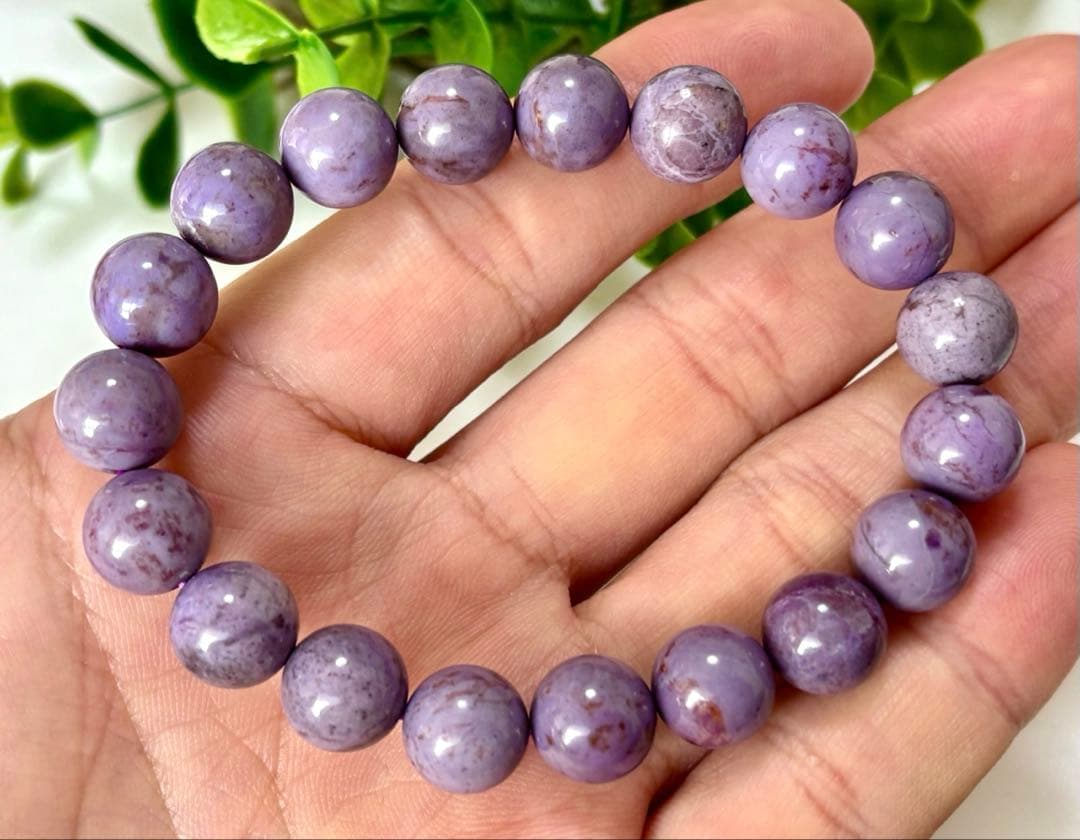 究極品質　超秘蔵放出　神々の力宿る幻の翡翠　ロイヤルラベンダートルコジェイド