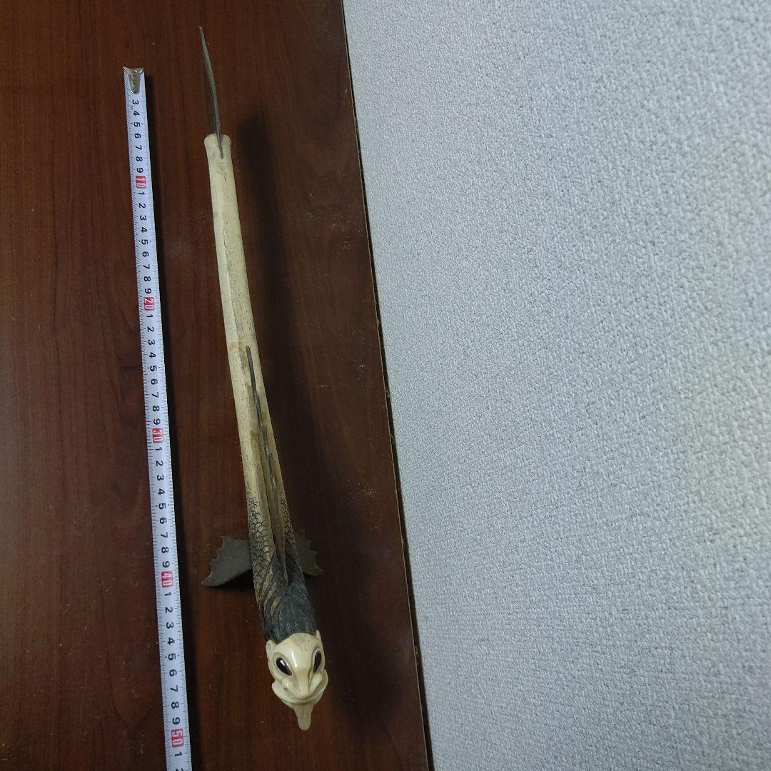 珍品　鯨骨　鯨の骨や髭などで作られた彫刻　　インテリア　オブジェクト　クジラ