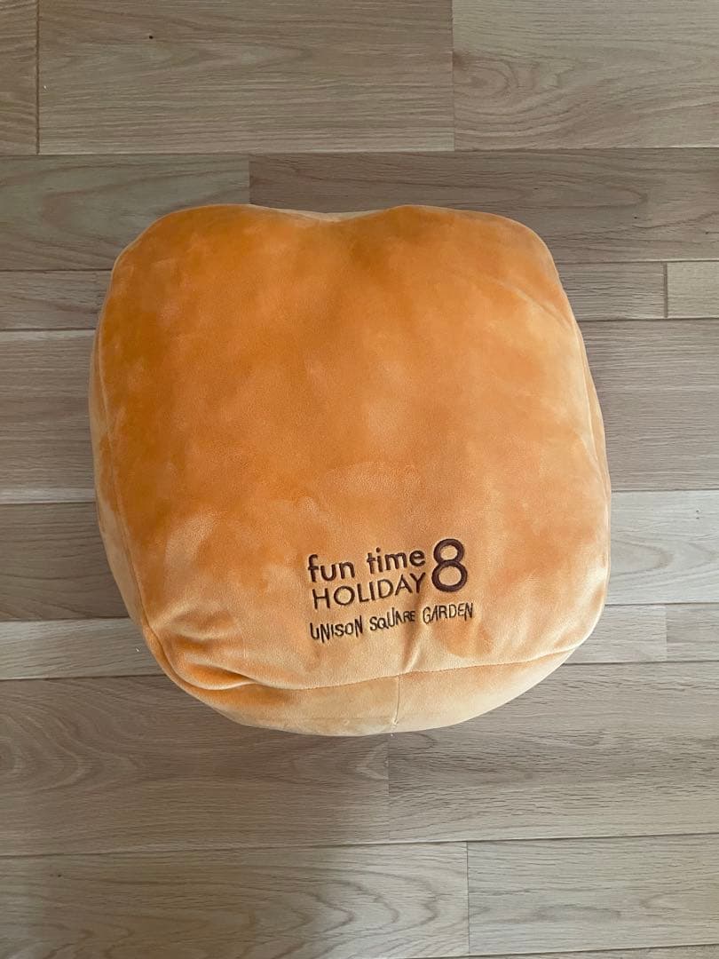 しょくぱんくん　クッション