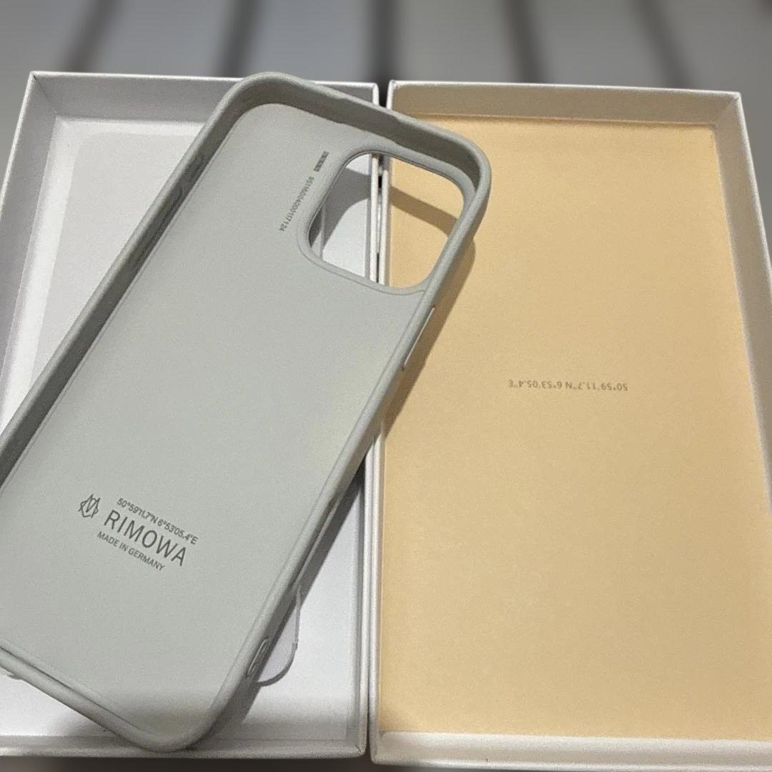 iPhone16プロマックスリモア携帯カバー