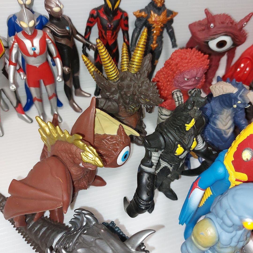 ウルトラマン　ウルトラ怪獣500シリーズ　まとめ売り37体！生産終了品ソフビ