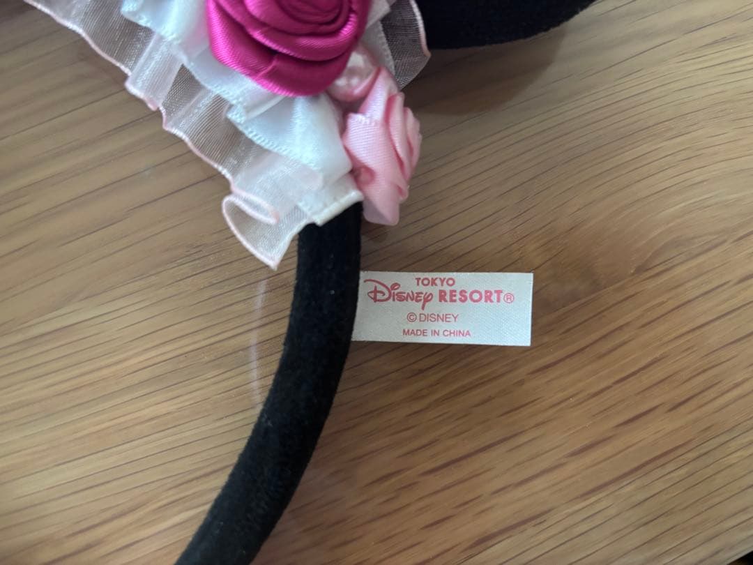 ミニーマウス　カチューシャ　バラ　フリル