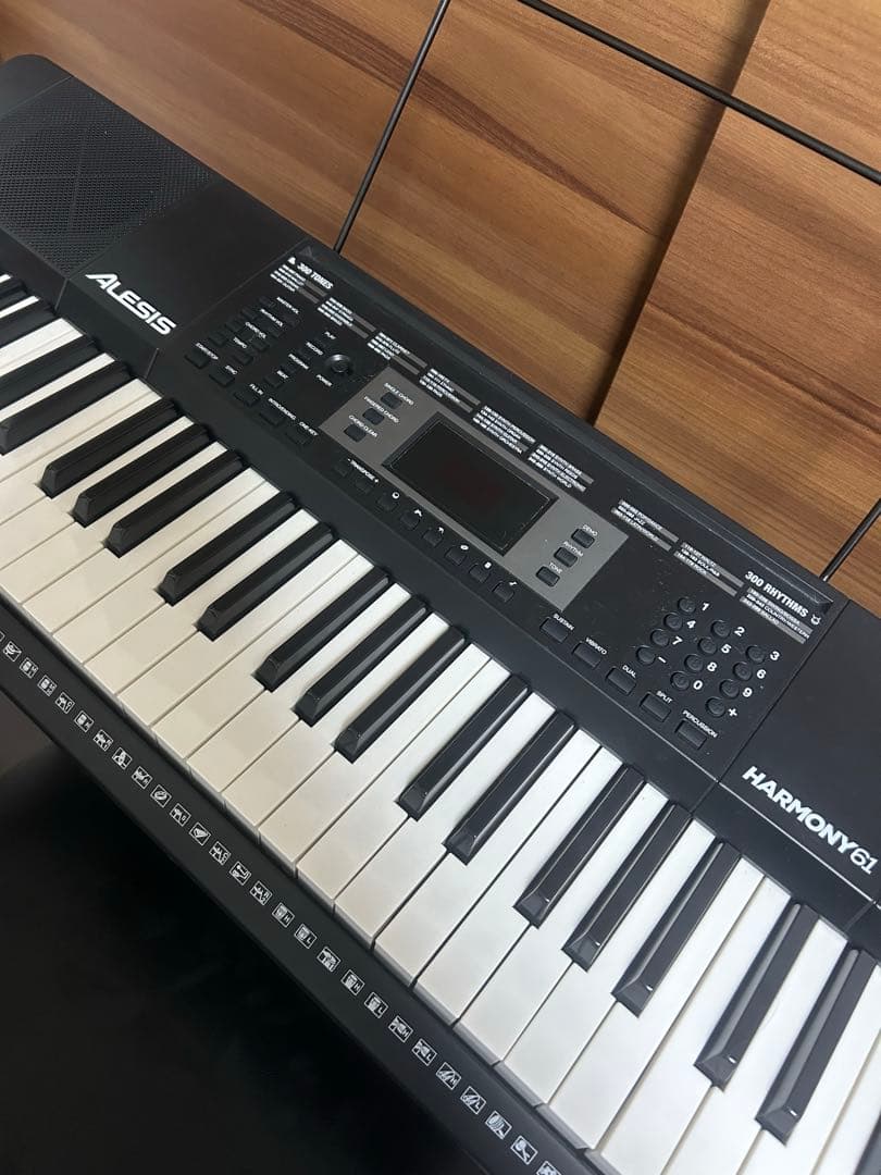 ALESIS　電子ピアノ　HARMONY61　MKⅡ キーボード