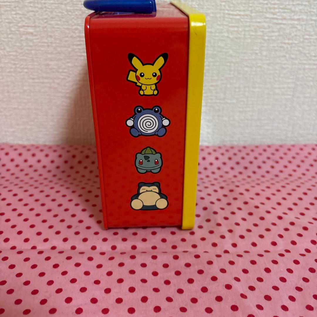 ポケモンセンター限定　ポケモンドール柄のお菓子の空き缶　2個セット