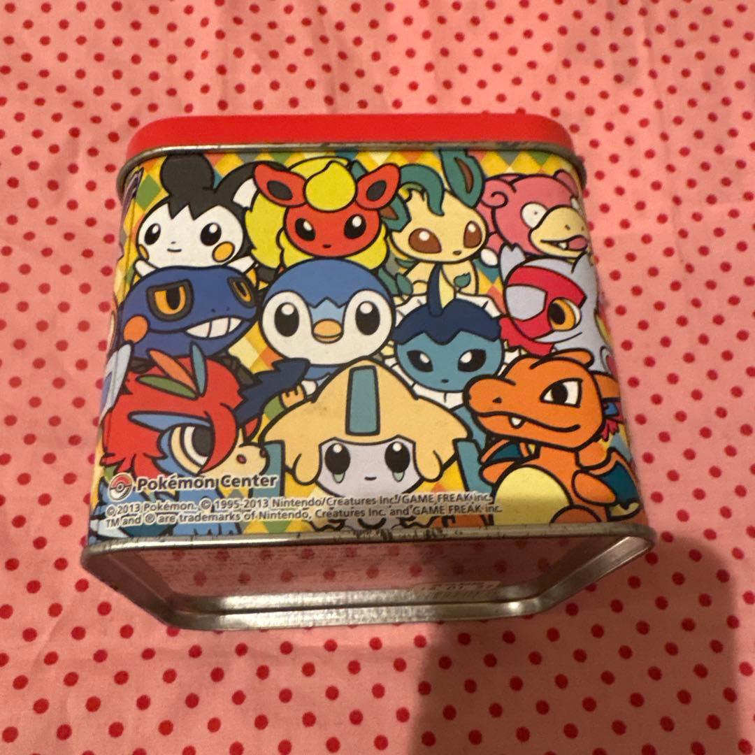 ポケモンセンター限定　ポケモンドール柄のお菓子の空き缶　2個セット
