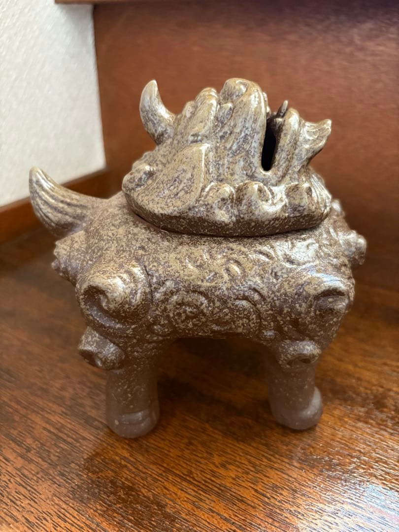 獅子　置物
