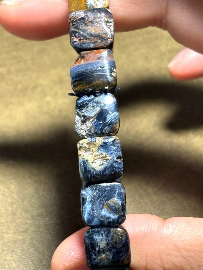 【新入荷】ブルーピーターサイトバングル縦10.6×10.4 （新品未使用）訳あり