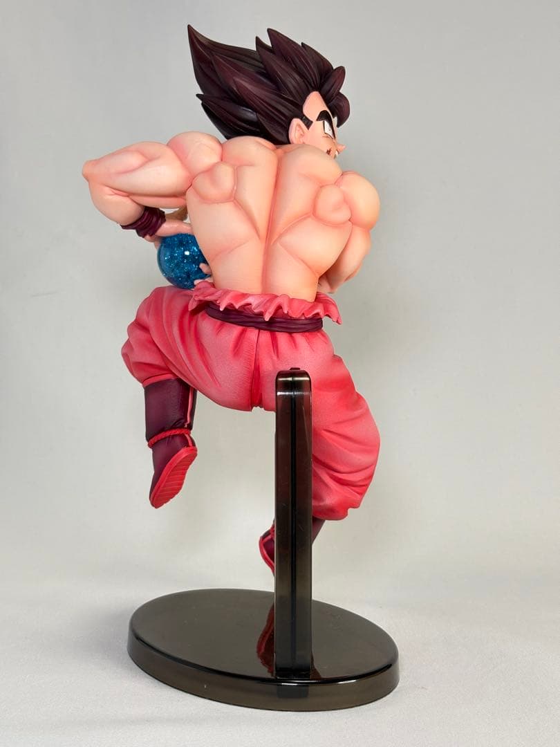 ドラゴンボール　孫悟空　界王拳　フィギュア　リペイント