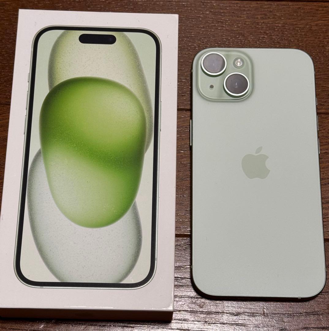 Apple iPhone 15 グリーン 本体 SIMフリー