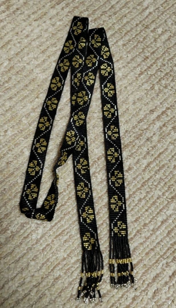 ビーズ織り　ラリエット