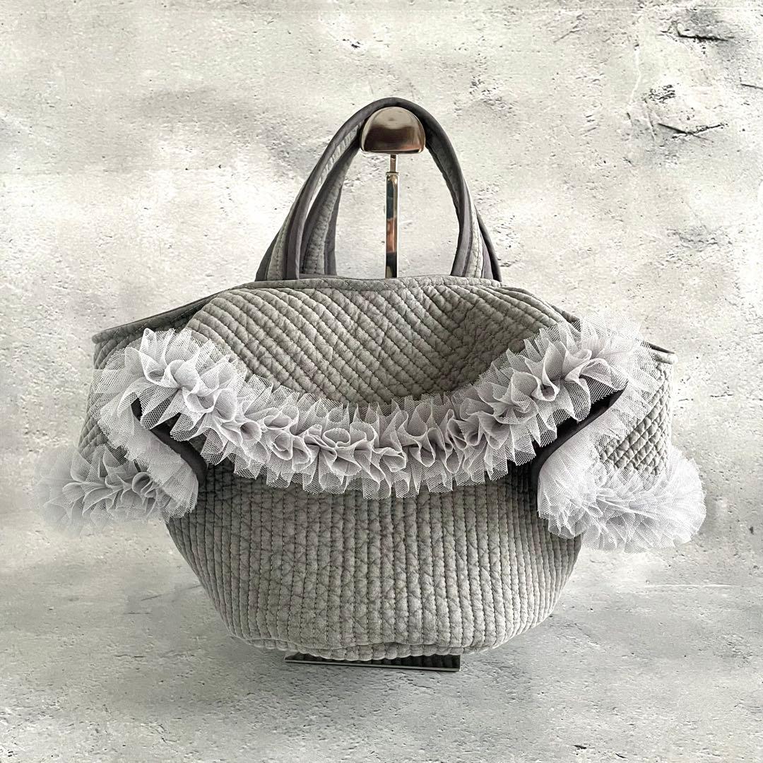 チュールフリル付き丸底マルシェバッグ　ヌビバッグ　グレー　ハンドメイド