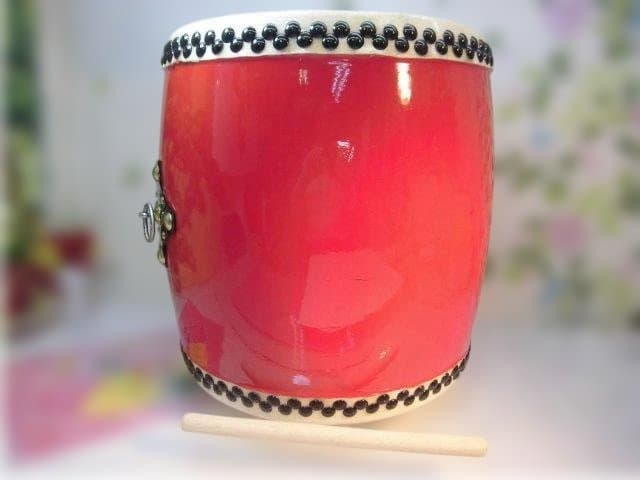 ☆新品未使用(送料無料)39.780円 エイサー大太鼓44cm*48cmバチ付