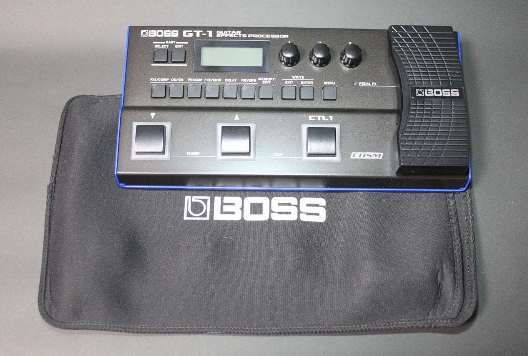 BOSS GT-1 ギターエフェクター 専用ケース　ACアダプター付