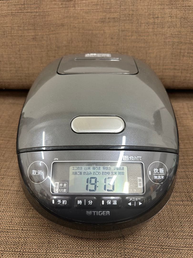 ⑤ タイガー IHジャーJPK-H100炊飯器 5.5合炊き 　2020年製