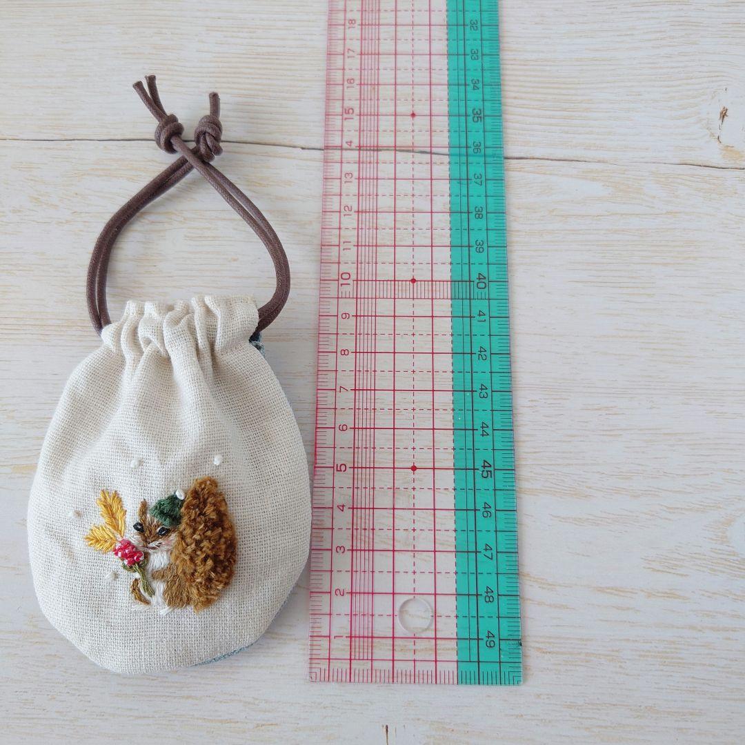 ちっちゃな巾着サシェ/詰替えタイプ【りす君の冬】