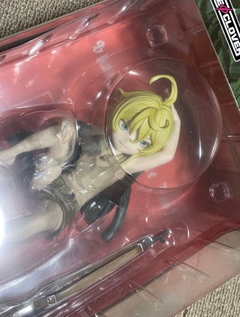 FINE CLOVER 1/7 幼女戦記 ターニャ・デグレチャフ