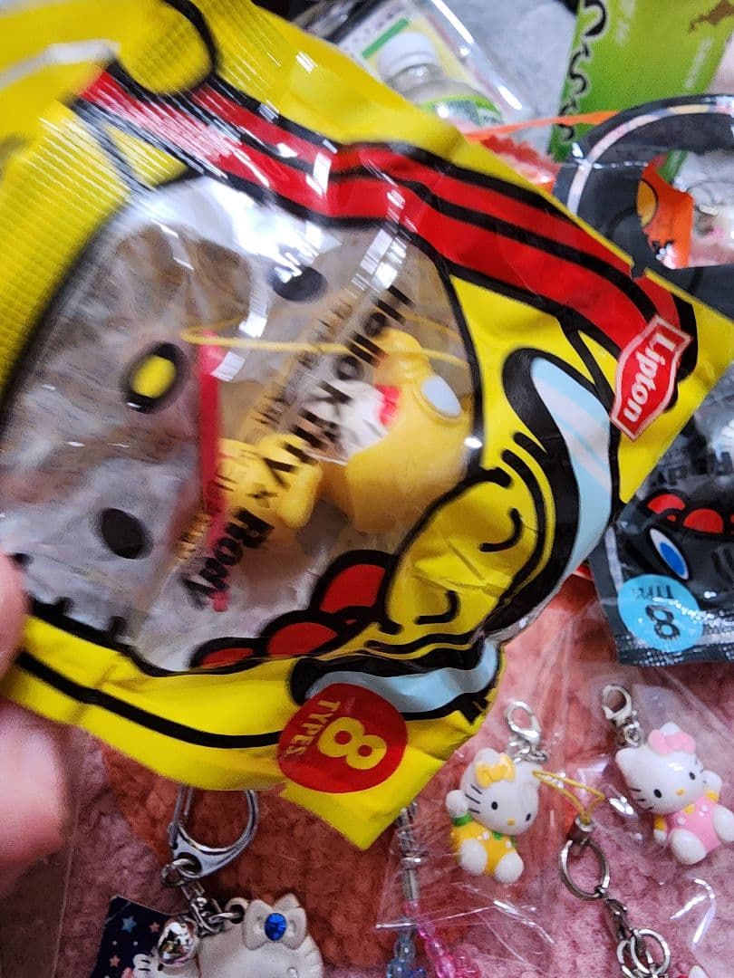 HELLO KITTY　当時品　マスコット・ストラップセット