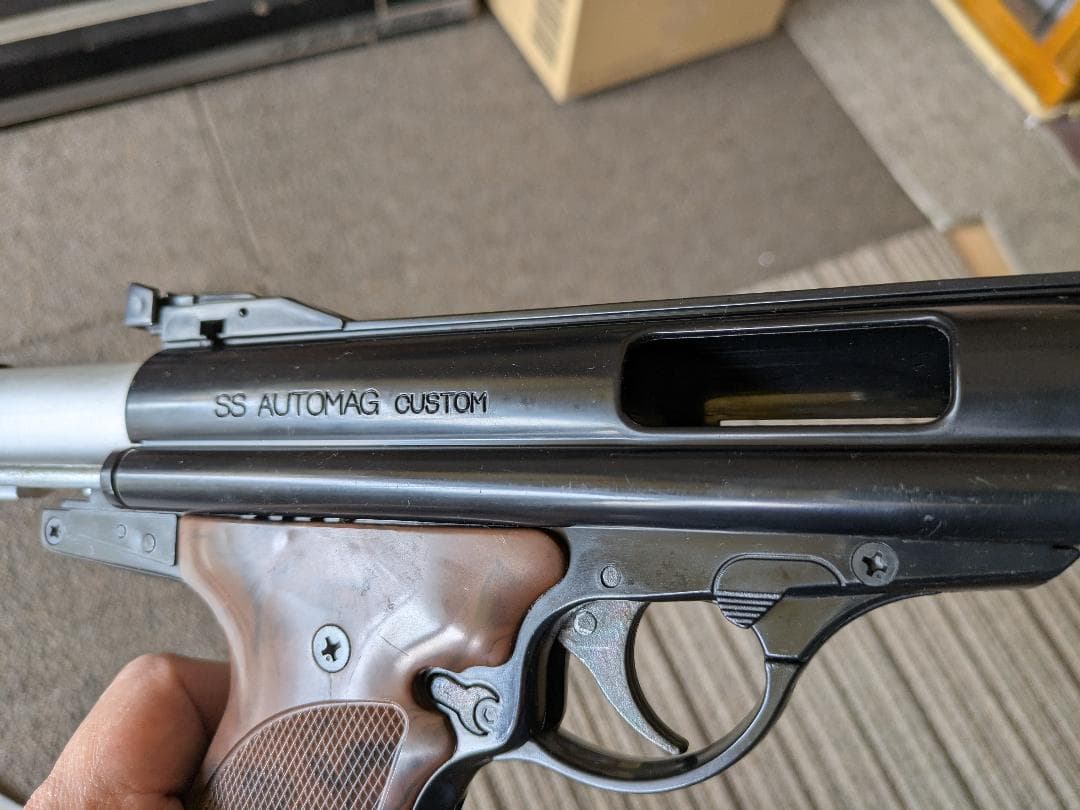 タカトク SSオートマグカスタム 純正＆BB弾用カートリッジ付き