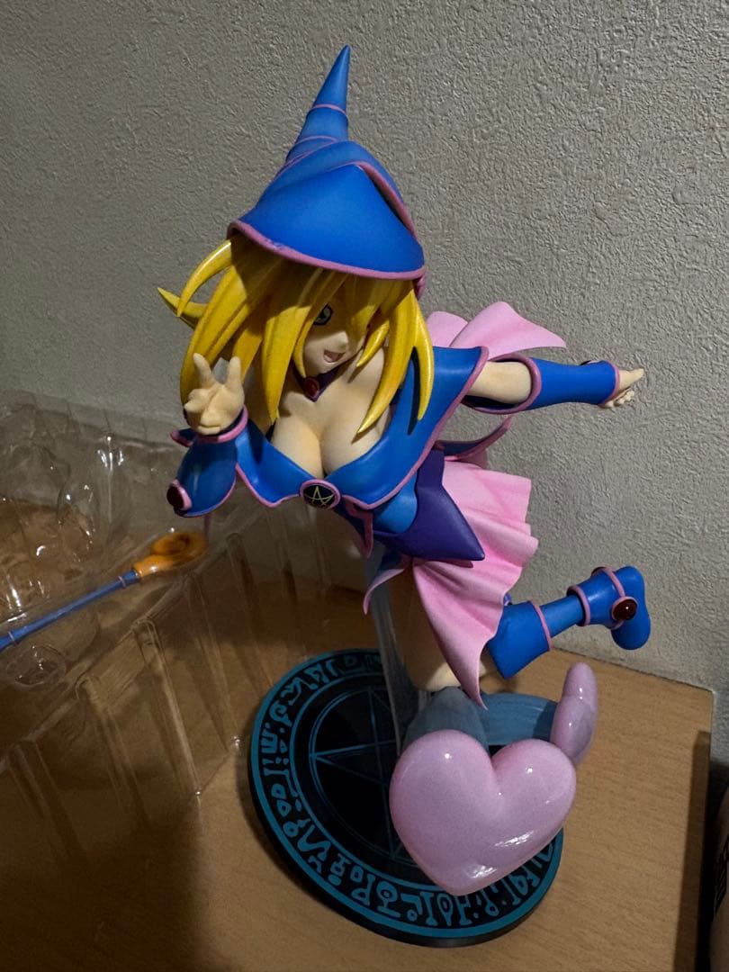 劇場版 コトブキヤ 遊戯王 ブラック・マジシャン・ガール 箱あり7470