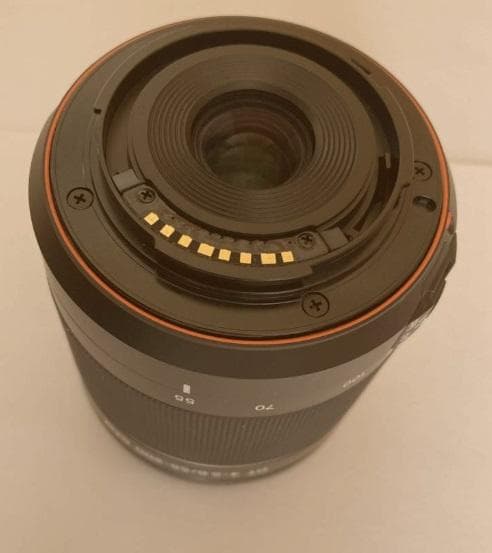 【SONY】 DT 55-200mm F4-5.6 SAM SAL55200-2