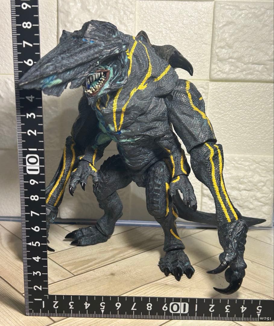 ナイフヘッド　パシフィック リム　KAIJU ネカ