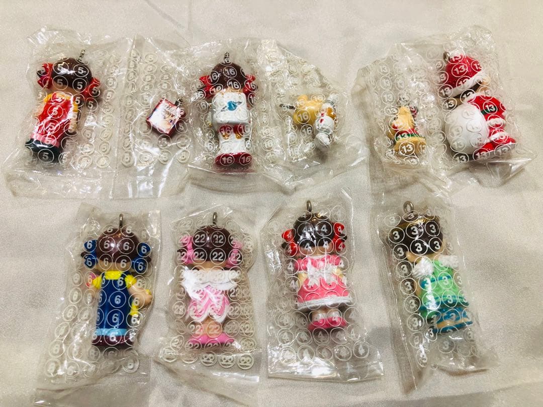 希少！当時物！未開封！不二家ミニミニペコちゃんシークレット+レア物入&おまけ付き