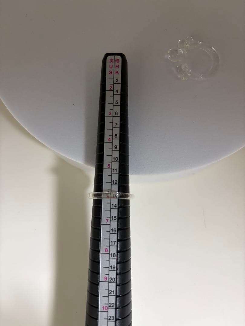 ガラスの指輪水滴デザインリング