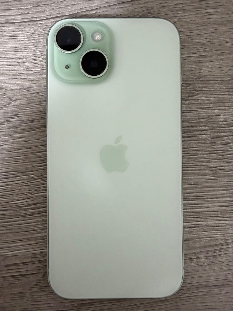 SIMフリー　Apple iPhone 15 グリーン（箱付き）