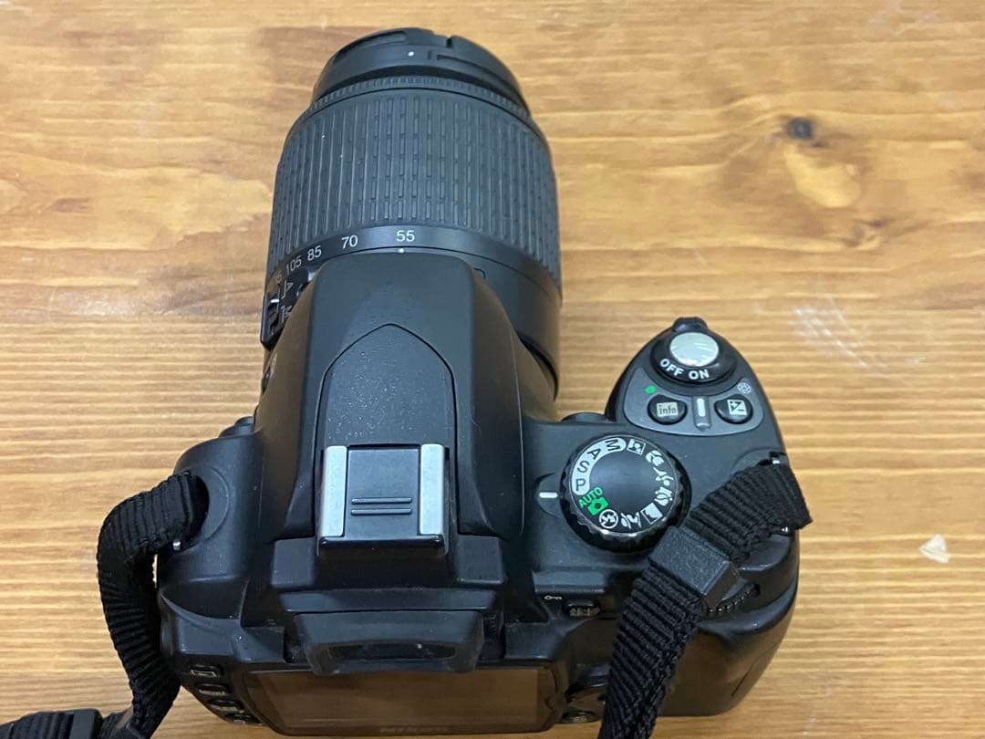 Nikon D40 ダブルズームキット18-55mm 55-200mmレンズ2本