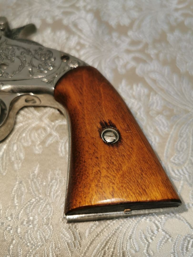 フランクリンミントのワイアット・アープ .44 リボルバー　モデル　ガン