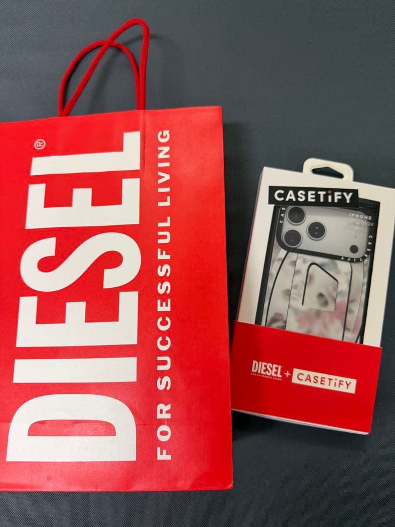 DIESEL + CASETiFY iPhone17pro Max用ケース
