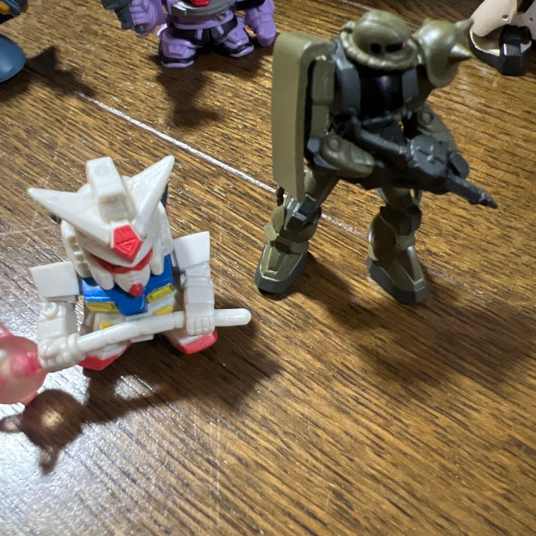 機動戦士ガンダム　フィギュア　ガチャガチャ
