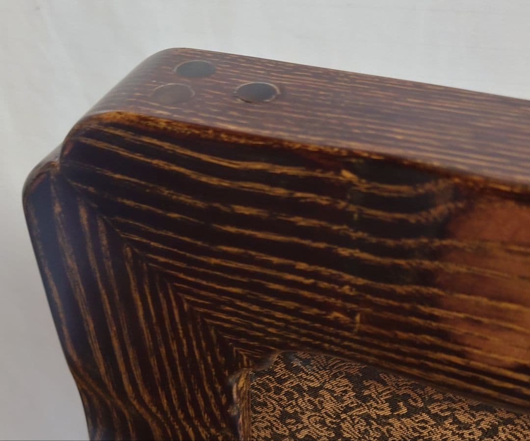 虎画衝立（襖画）伝統和風トラ画　裏面は御所車　コブ加工桑色仕上げ衝立　訳アリ特価