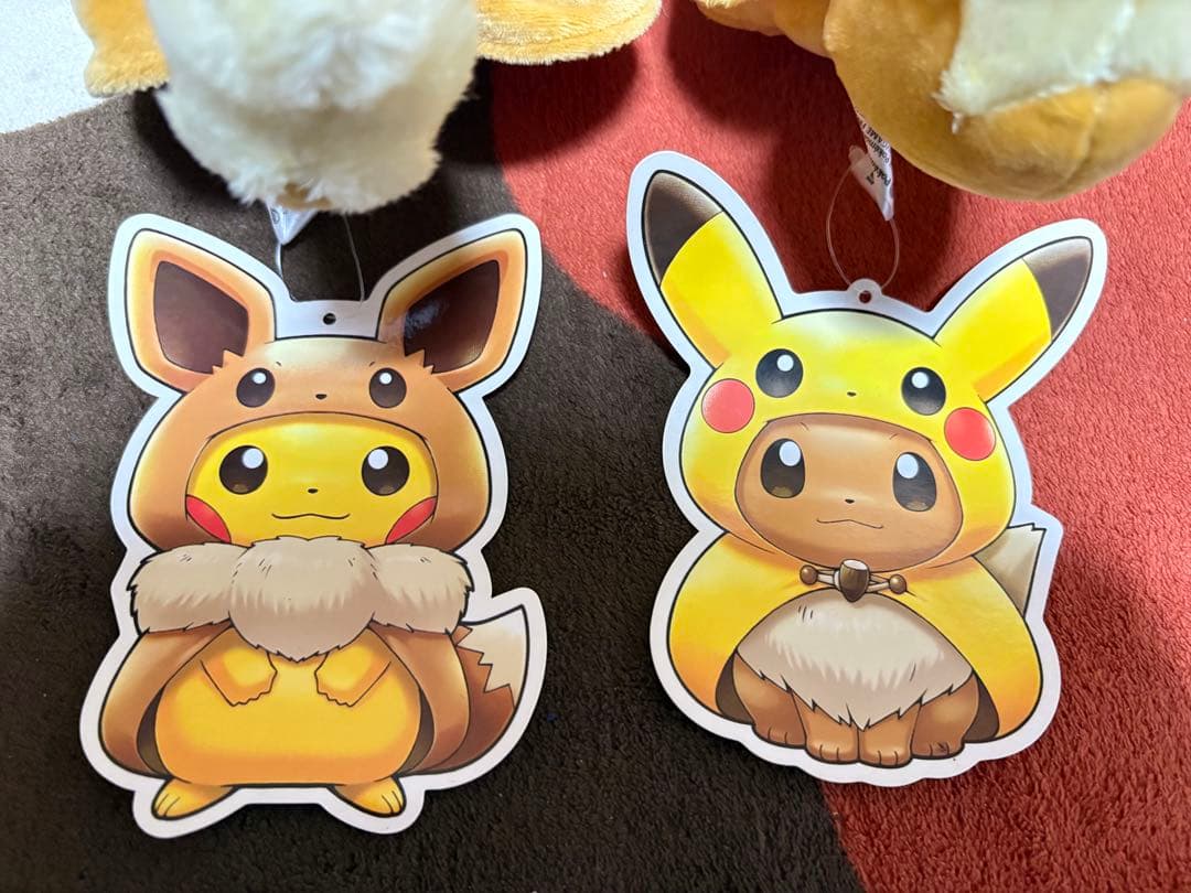 タグ付き ピカチュウ イーブイ ポンチョ ポケモンセンター限定 ぬいぐるみ
