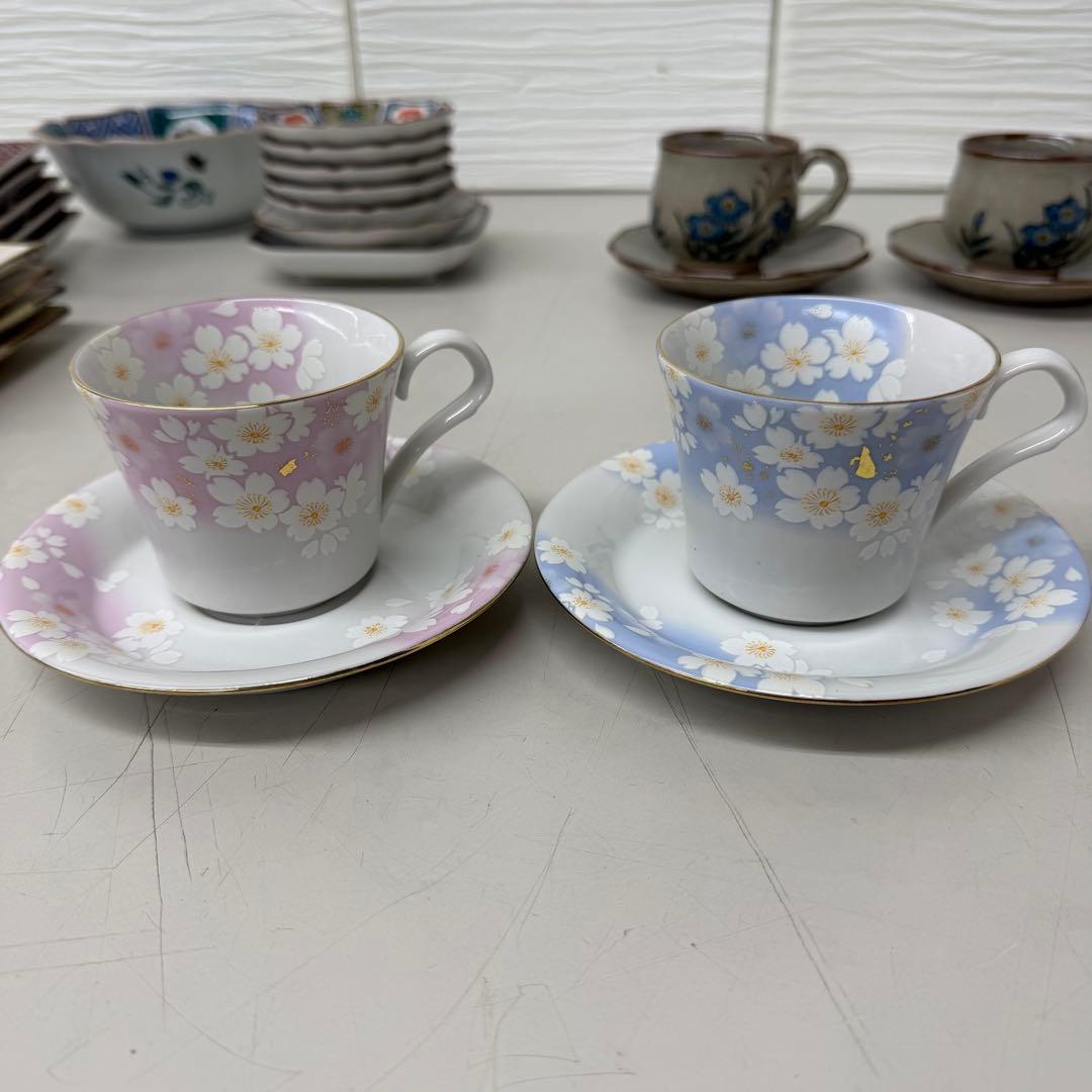 九谷焼　28点まとめ売り　伝統陶芸品　陶器セット カップアンドソーサー