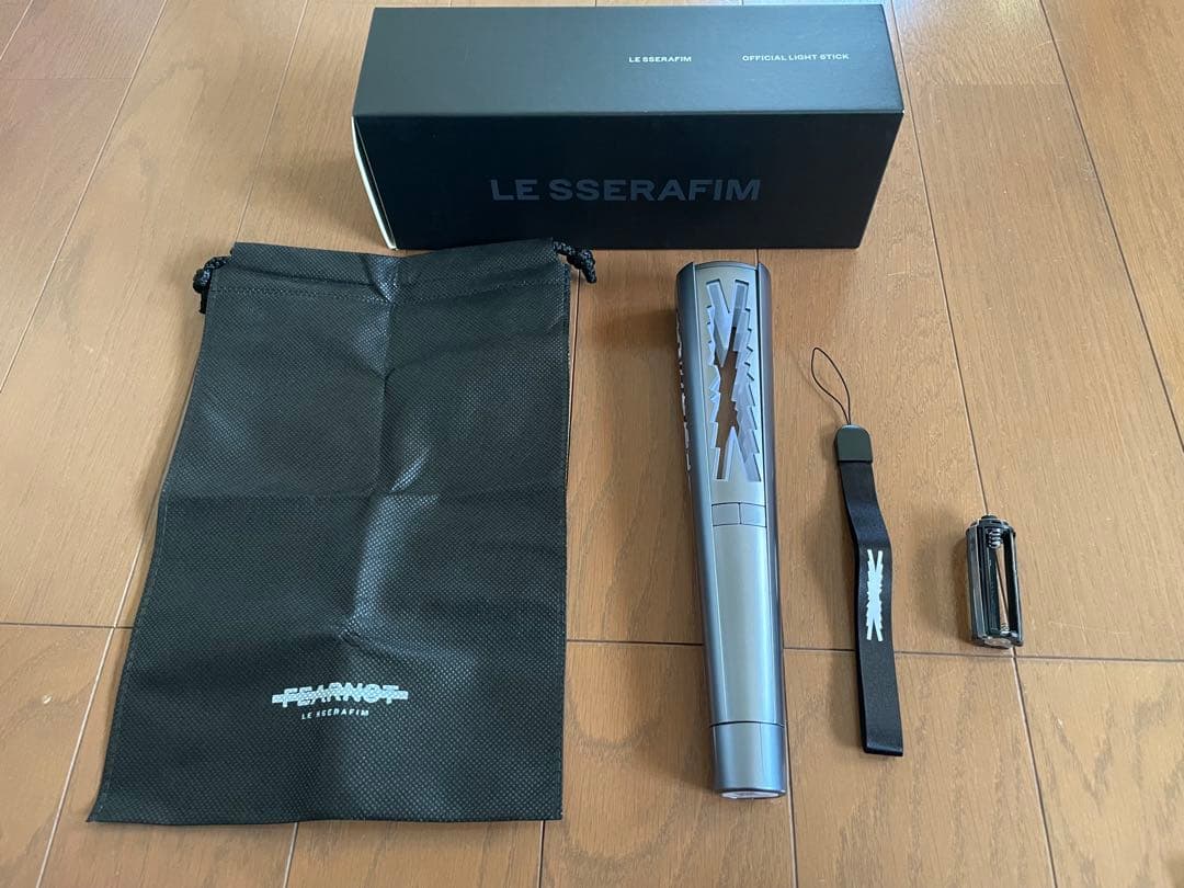 LE SSERAFIM グッズセット