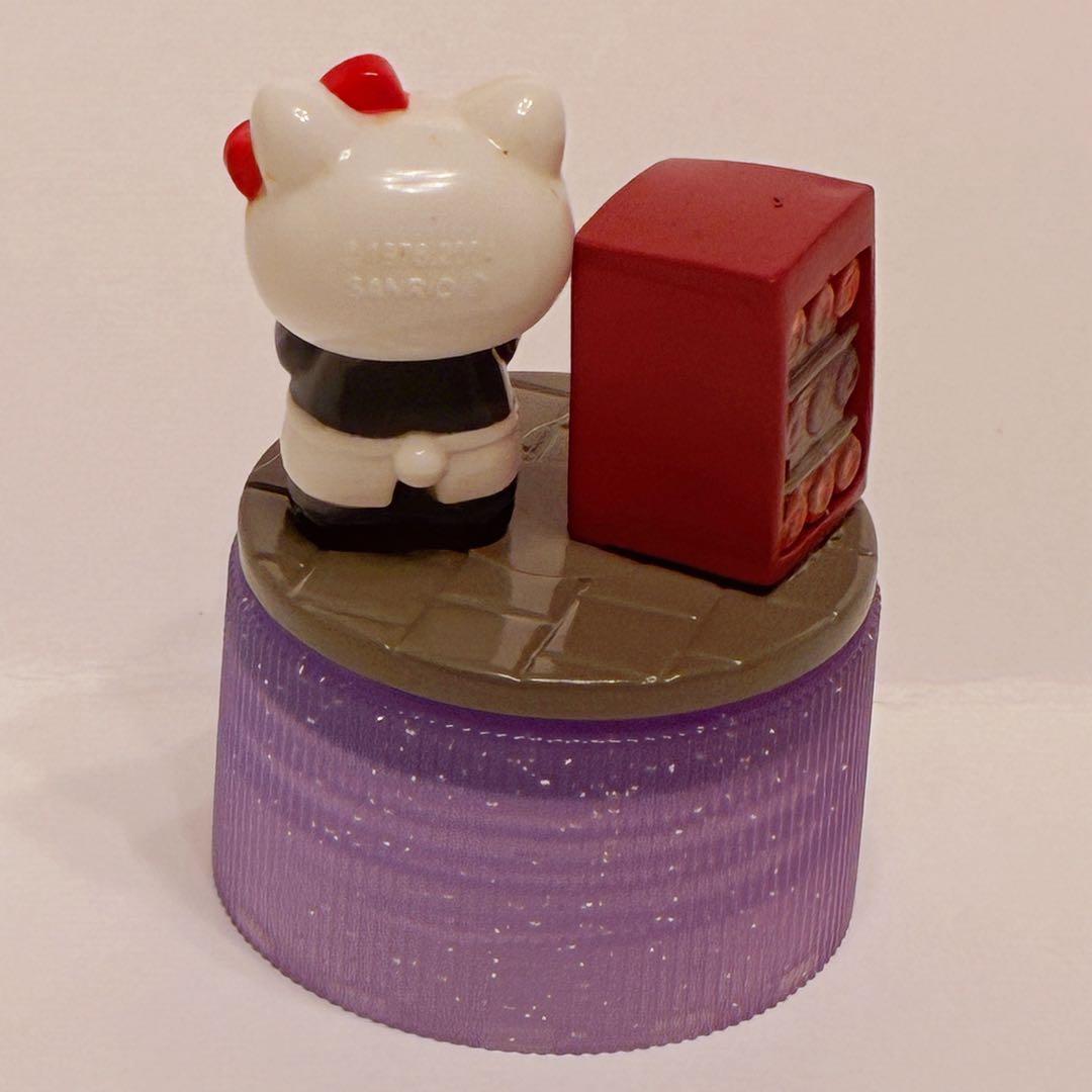 ハローキティ ボトルキャップ　4個セット　2004年