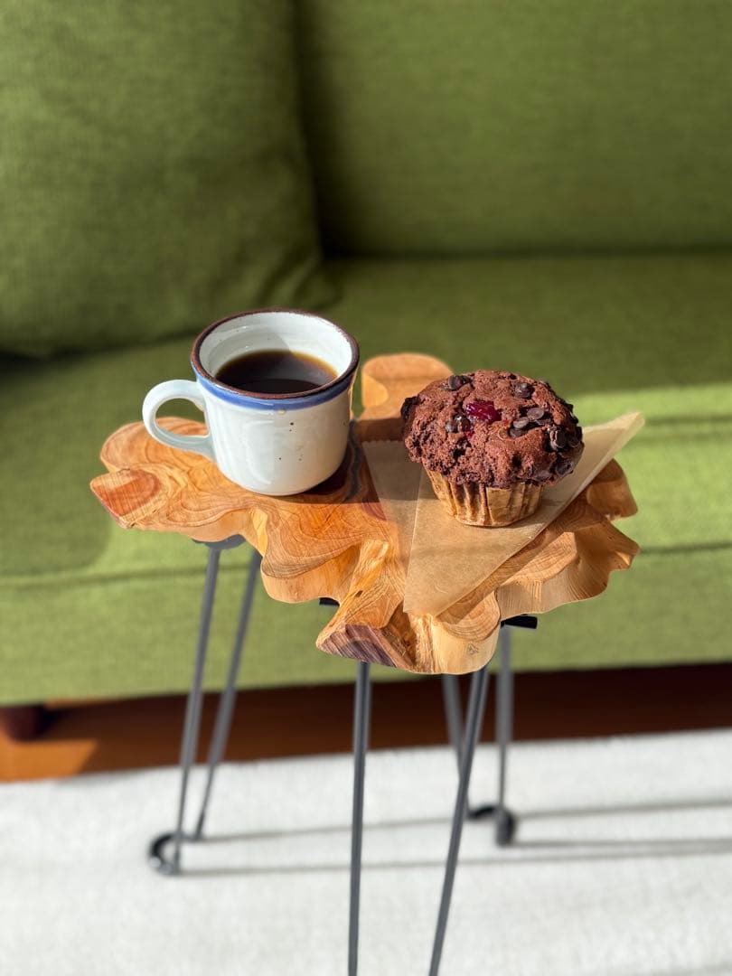 ミニ　コーヒーテーブル　サイドテーブル　切り株　K003