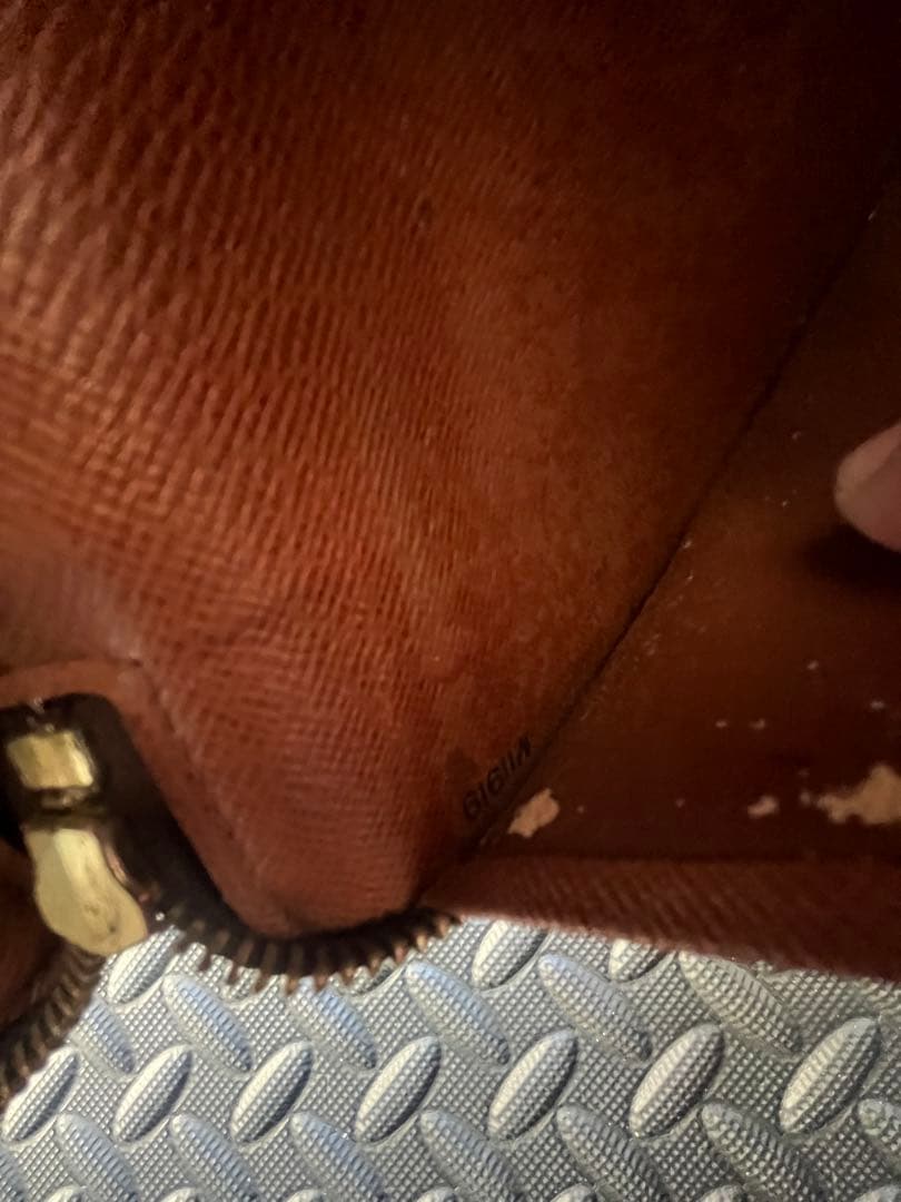 LOUIS VUITTON （ルイ ヴィトン） オーガナイザー
