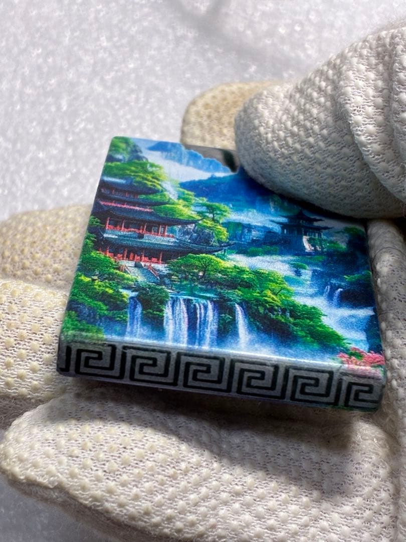 天然石高氷種翡翠原石ペンダント 彩絵観音菩薩座像 裏面山水意彩絵 大変美しい逸品