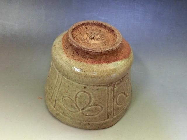 酒盃■唐草紋 かなり古い酒器 ぐい呑み 湯飲み 蕎麦猪口 古美術 時代物 骨董■