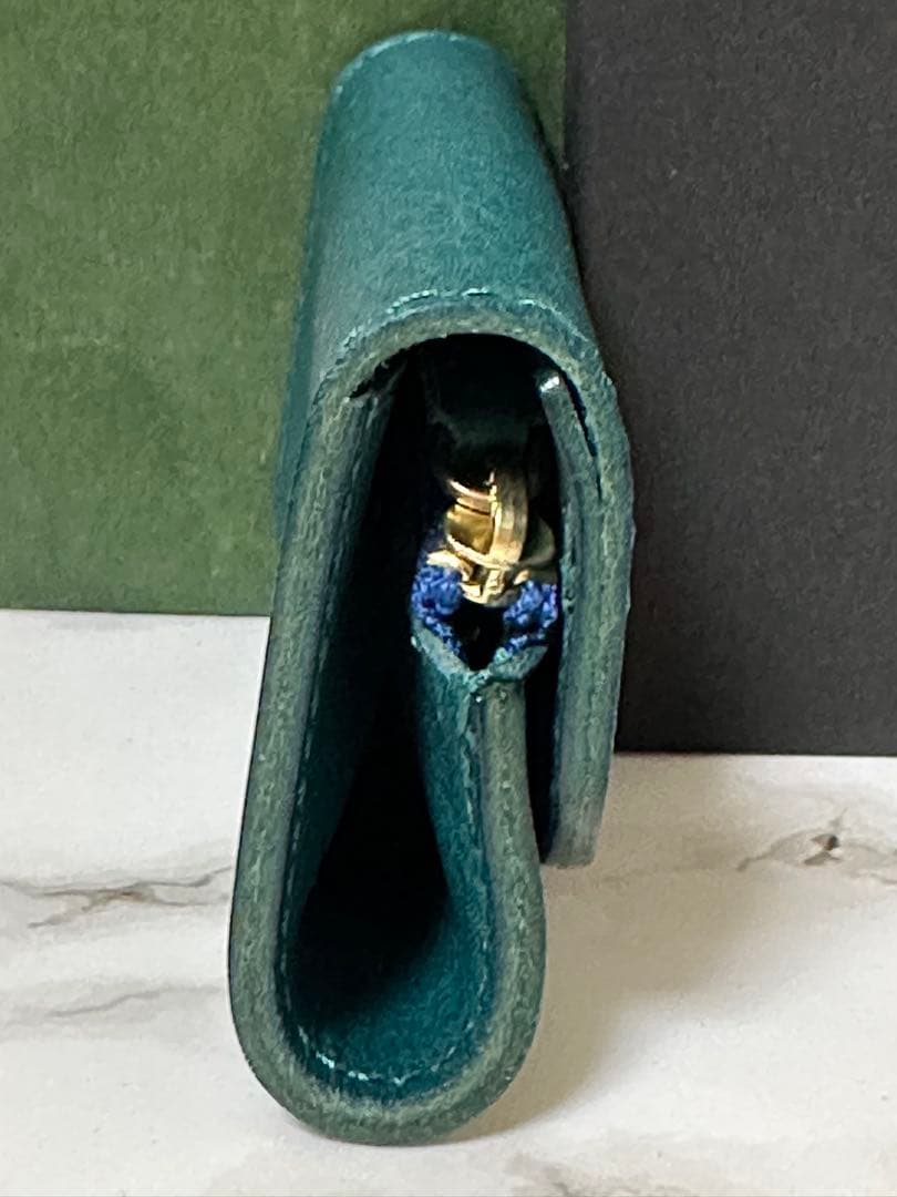 sot 青緑色 レザー ケース